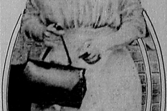 atlanta-georgian-1913-08-19-franks-mother-going-to-court